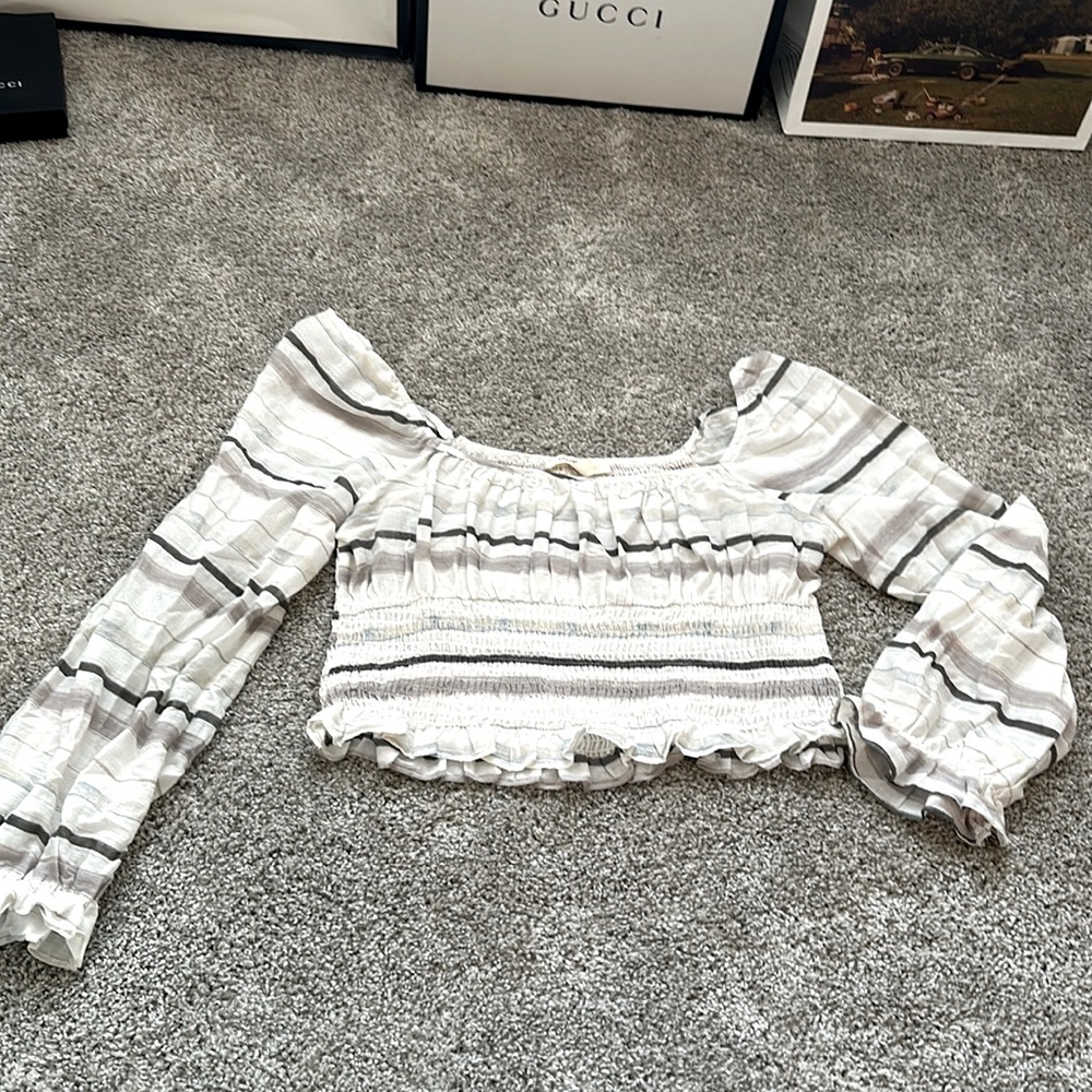 Women’s off shoulder crop top blouse, long sleeves